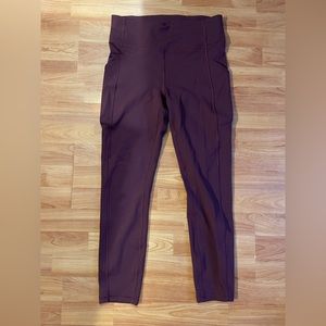 Lululemon yoga pants with side pockets
